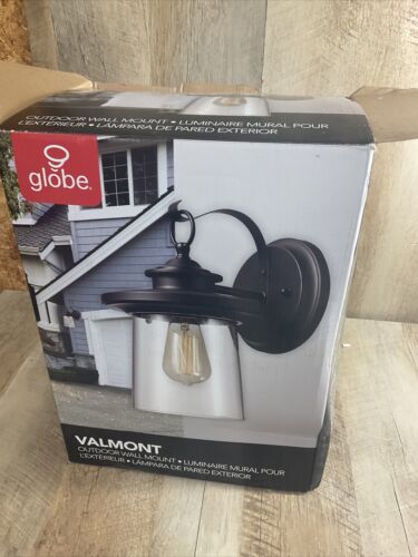 AS-IS Globe Electric 44170 Valmont 13" 1-Light Outdoor Wall Sconce (6930388091063)